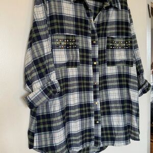 NWOT Pretty Rebel Embellished Thermal in Junior’s Size 2X